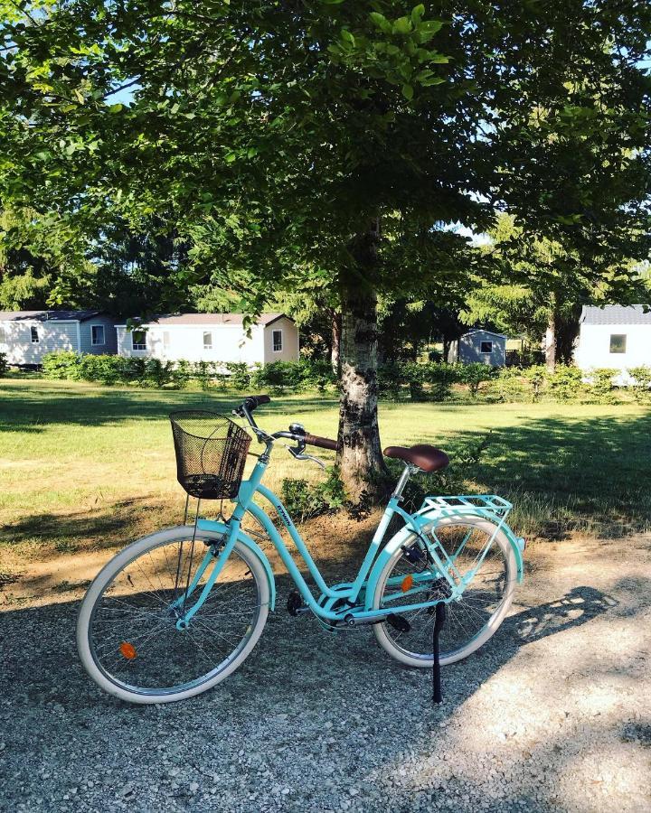 Camping Paradis De Maillac Sainte-Nathalène Exterior foto